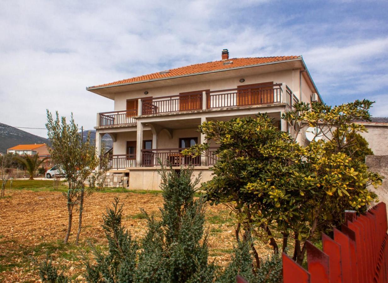 Apartment Juric Kastel Novi ภายนอก รูปภาพ